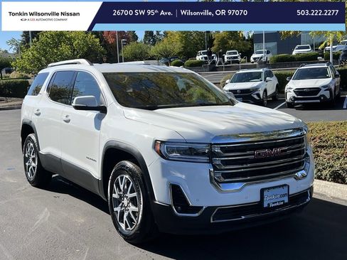 Used 2023 GMC Acadia SLT image 1