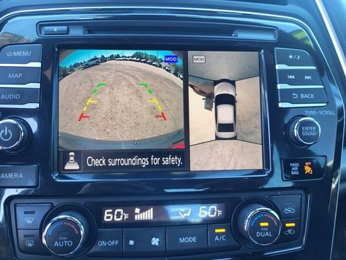 Used 2021 Nissan Maxima Platinum w/ 40th Anniversary Package FWD image 17