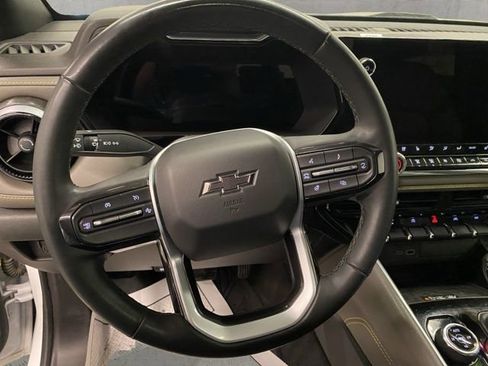 Used 2023 Chevrolet Colorado ZR2 w/ ZR2 Convenience Package III image 15