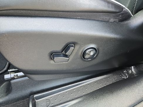 Used 2020 Chrysler Pacifica Limited w/ Advanced Safetytec Group image 39