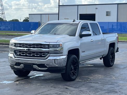 Used 2016 Chevrolet Silverado 1500 LTZ w/ Texas Edition AWD/4WD image 5