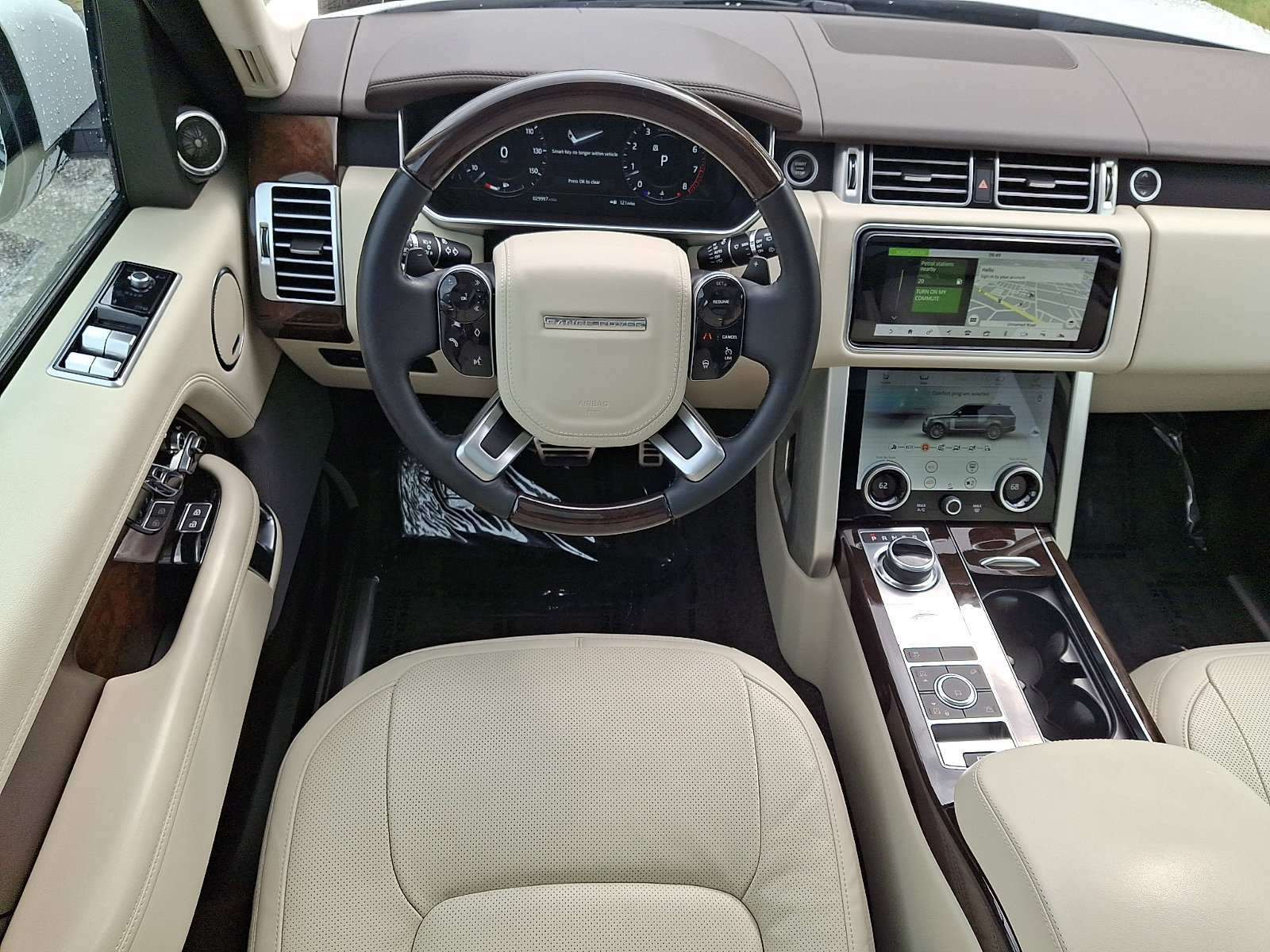 Used 2022 Land Rover Range Rover Westminster Edition AWD/4WD image 11