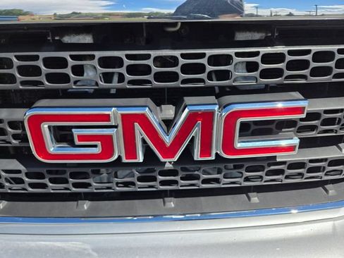 Used 2012 GMC Sierra 2500 W/T AWD/4WD image 39