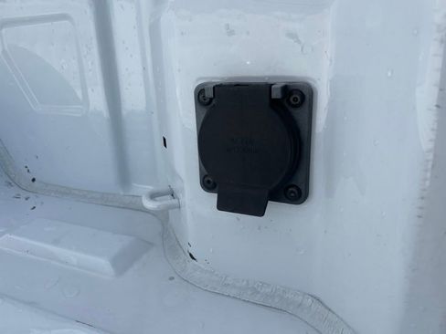 Used 2025 GMC Sierra 1500 SLT image 34