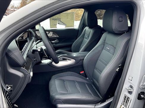 New 2026 Mercedes-Benz GLE 53 AMG 4MATIC Coupe image 9