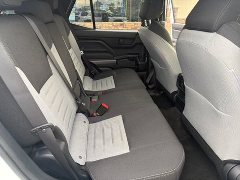 Used 2025 Toyota 4Runner 4WD image 35