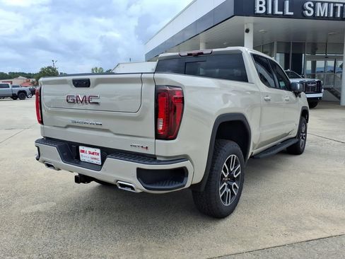 New 2026 GMC Sierra 1500 AT4 w/ AT4 Premium Package AWD/4WD image 7