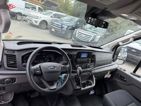 Certified 2025 Ford Transit 250 Low Roof w/ Exterior Upgrade Package RWD image 11
