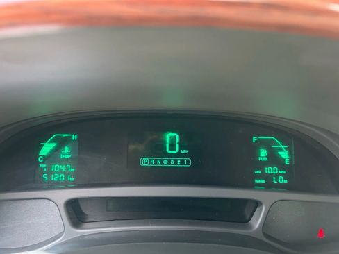 Used 2000 Cadillac De Ville Sedan w/ Comfort/Convenience Pkg image 21