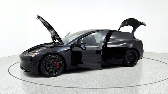 Used 2025 Tesla Model 3 Performance AWD/4WD image 6
