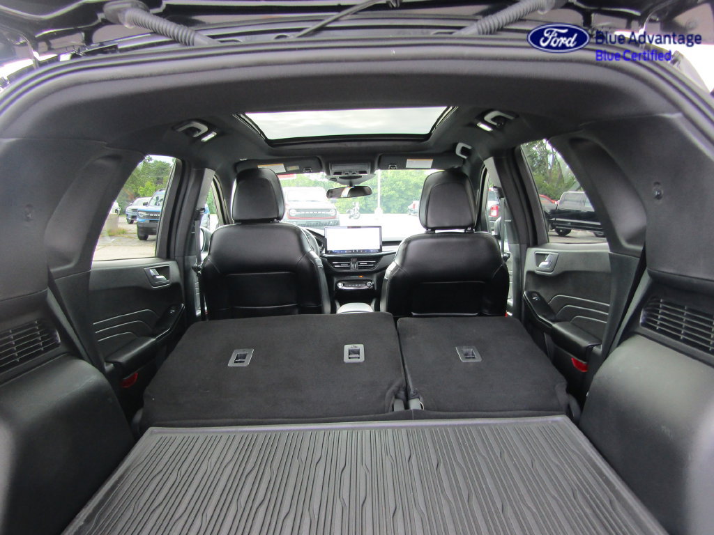 Certified 2024 Ford Escape ST-Line AWD/4WD image 14