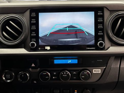 Used 2023 Toyota Tacoma TRD Sport AWD/4WD image 46
