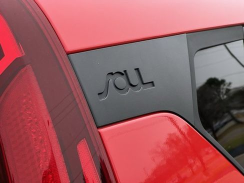 Used 2021 Kia Soul LX image 35