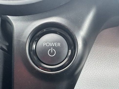 Used 2025 Toyota Sienna LE AWD/4WD image 27