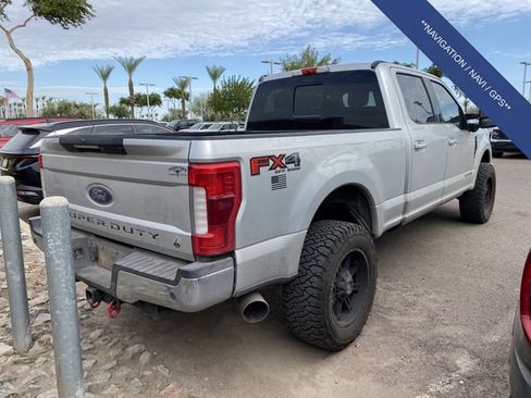 Used 2019 Ford F250 Lariat w/ Lariat Ultimate Package AWD/4WD image 4