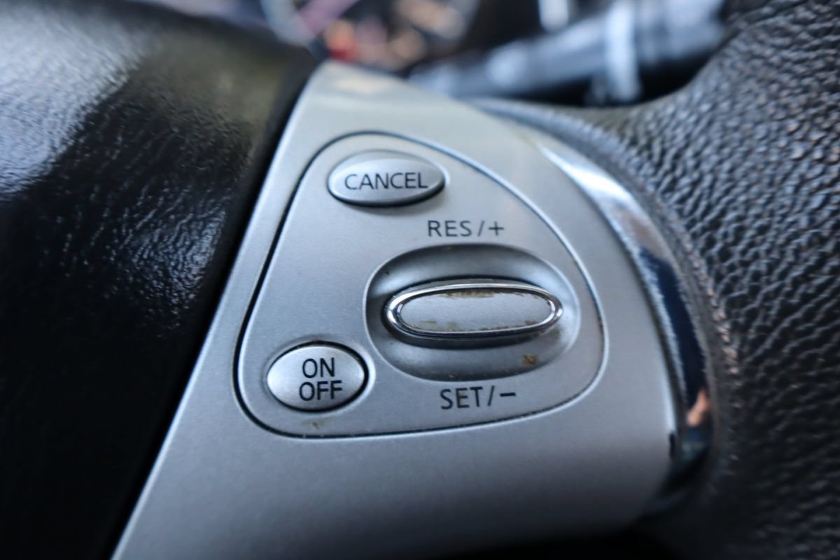 Used 2016 Nissan Murano SV AWD/4WD image 30