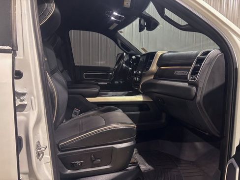 Used 2019 RAM 2500 Laramie image 28