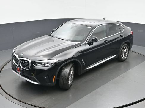 Used 2023 BMW X4 xDrive30i AWD/4WD image 35