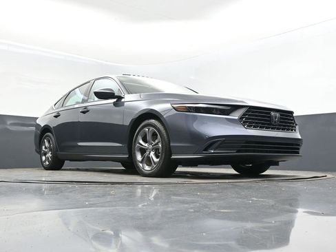 Used 2024 Honda Accord EX image 44