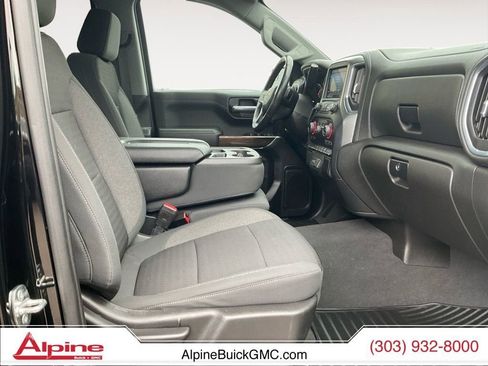 Used 2021 Chevrolet Silverado 1500 LT AWD/4WD image 15