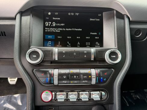 Used 2018 Ford Mustang GT Premium RWD image 15