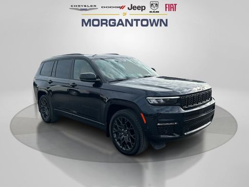 Used 2024 Jeep Grand Cherokee L Summit w/ Advanced Protech Group IV image 3