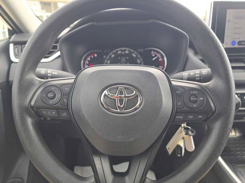 Used 2025 Toyota RAV4 LE image 23