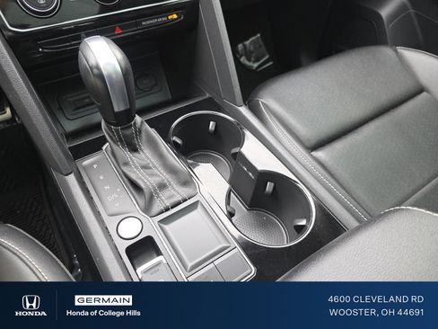 Used 2021 Volkswagen Atlas SEL R-Line image 14