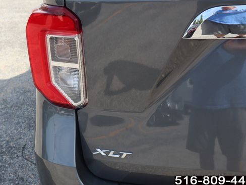 Used 2023 Ford Explorer XLT w/ Equipment Group 202A image 33
