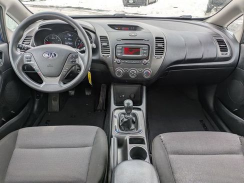 Used 2017 Kia Forte LX image 16
