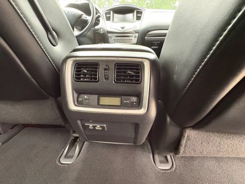 Used 2019 INFINITI QX60 Pure AWD/4WD image 16