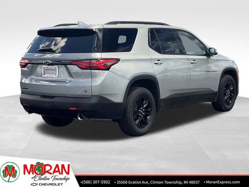Certified 2023 Chevrolet Traverse LT FWD image 5