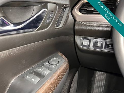 Used 2023 GMC Acadia Denali w/ Denali Ultimate Package image 15