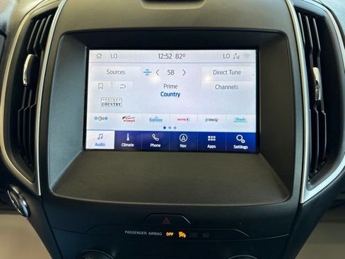 Used 2020 Ford Edge SEL w/ Convenience Package AWD/4WD image 20