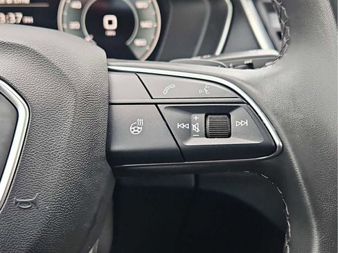 Used 2023 Audi Q5 e Premium Plus w/ Premium Plus Package image 22