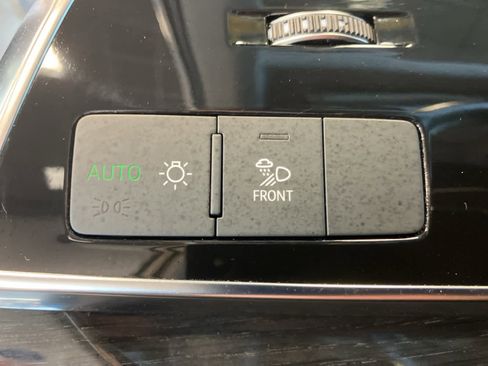 Used 2023 Audi Q7 3.0T Premium Plus image 17