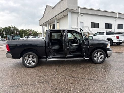 Used 2019 RAM 1500 Big Horn AWD/4WD image 8
