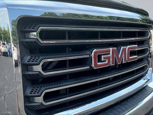 Used 2015 GMC Sierra 2500 SLE RWD image 30