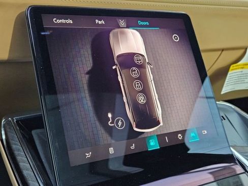 New 2025 Cadillac Escalade IQ Sport 2 image 21