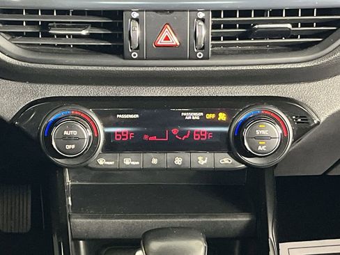Used 2019 Kia Forte S FWD image 18