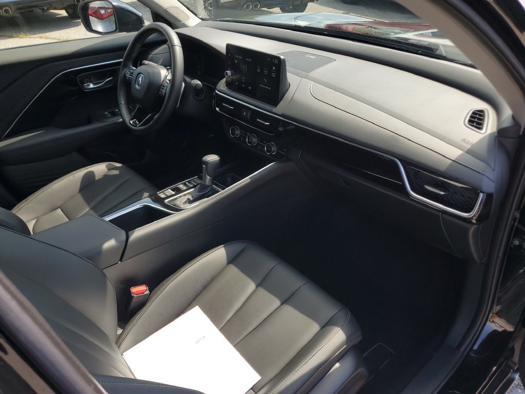 Certified 2025 Acura ADX AWD image 4