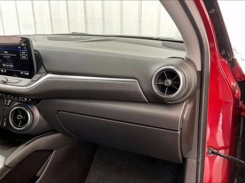 Certified 2024 Chevrolet Blazer LT w/ Convenience Package AWD/4WD image 17