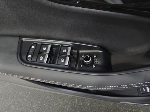 Certified 2025 Audi Q7 3.0T Premium Plus w/ Premium Plus Package image 28