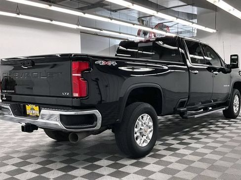 Used 2024 Chevrolet Silverado 3500 LTZ w/ LTZ Premium Package AWD/4WD image 14