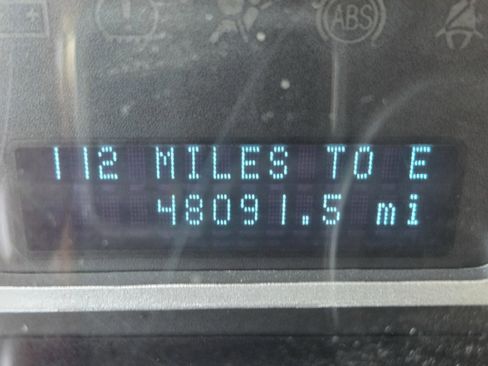 Used 2010 Mercury Mariner Premier FWD image 18