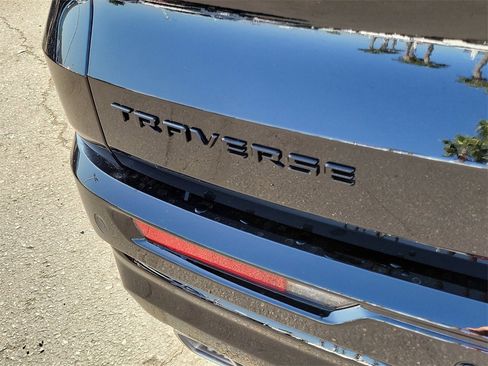 New 2026 Chevrolet Traverse RS image 22
