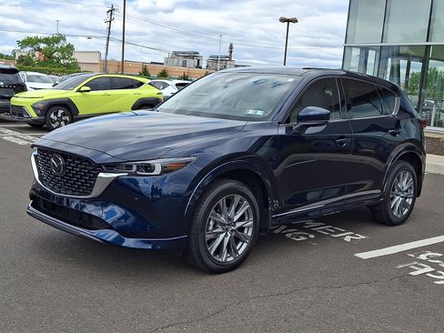 Used 2025 MAZDA CX-5 AWD 2.5 S w/ Premium Plus Pkg image 3