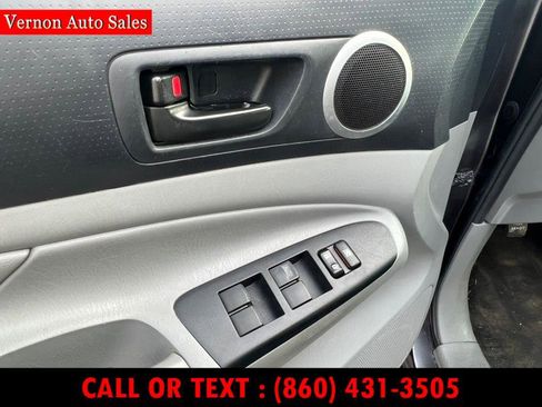 Used 2015 Toyota Tacoma 4x4 Double Cab w/ TRD Sport Package image 10