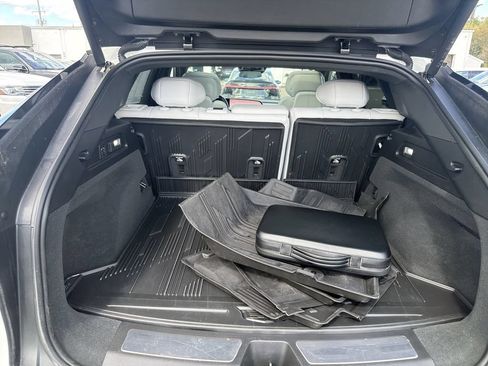 Used 2024 Cadillac Lyriq Luxury w/ LPO, Floor Liner Package AWD/4WD image 31