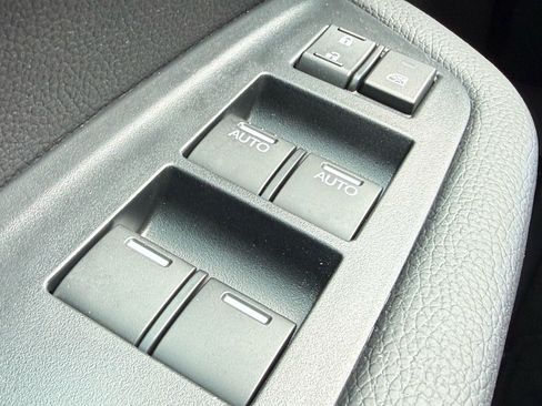 Certified 2023 Honda Passport EX-L image 19